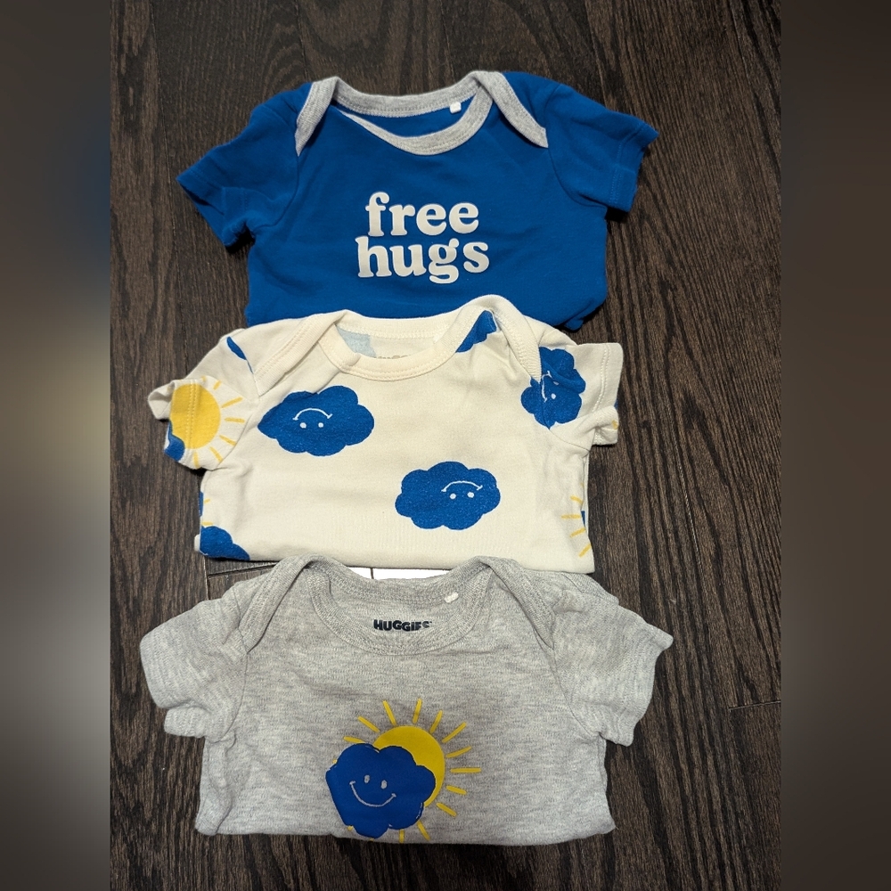 2/$25 Huggies 6M Baby Onesies 3-Pack organic cotton